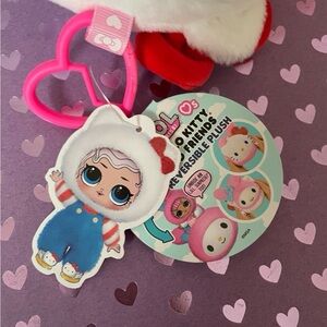 L.O.L. Surprise! Hello Kitty Reversible Pouch  Surprise
